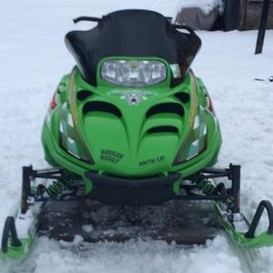 Meet your Posher, Avery